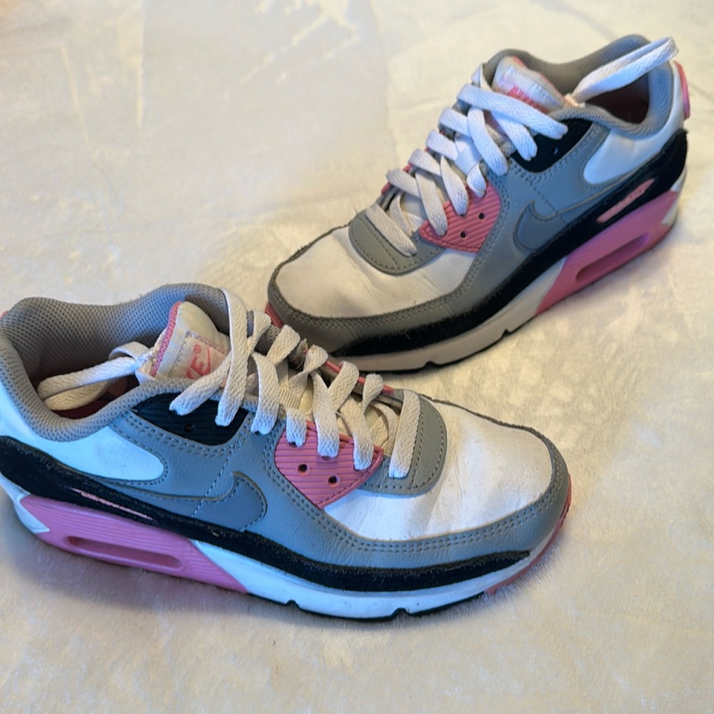 Children’s Nike air max pro